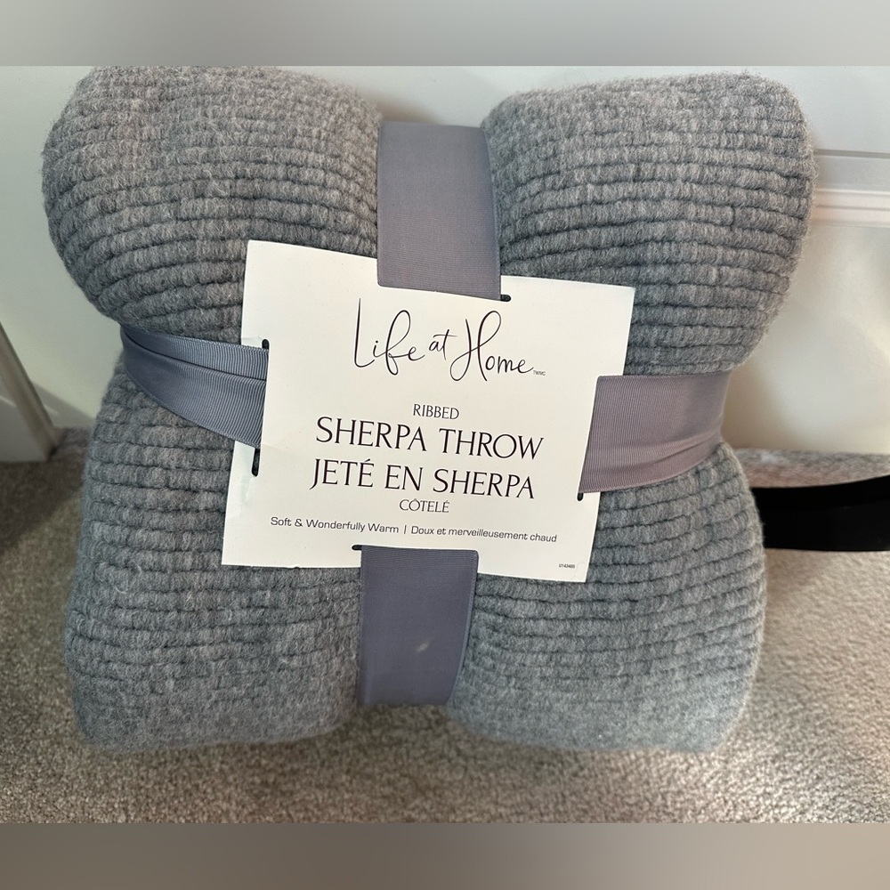Life at Home Ribbed Sherpa Throw